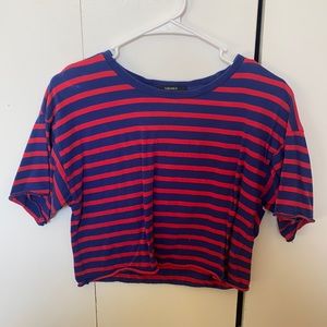 Forever 21 cropped tee.